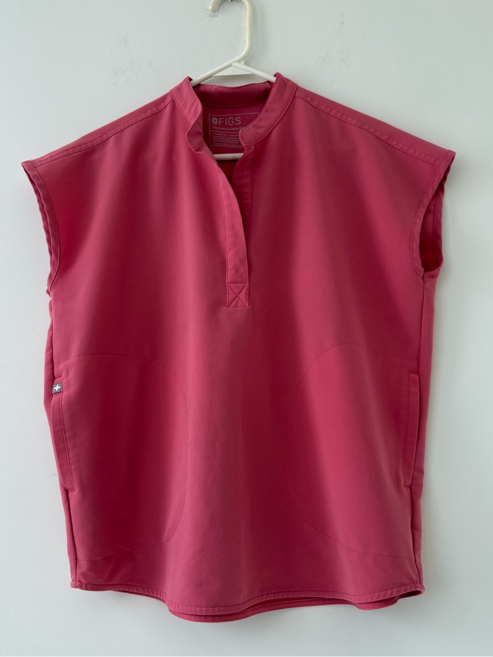 Figs Rafaela Women’s Technical Colection Sleeveless Pink Size XS